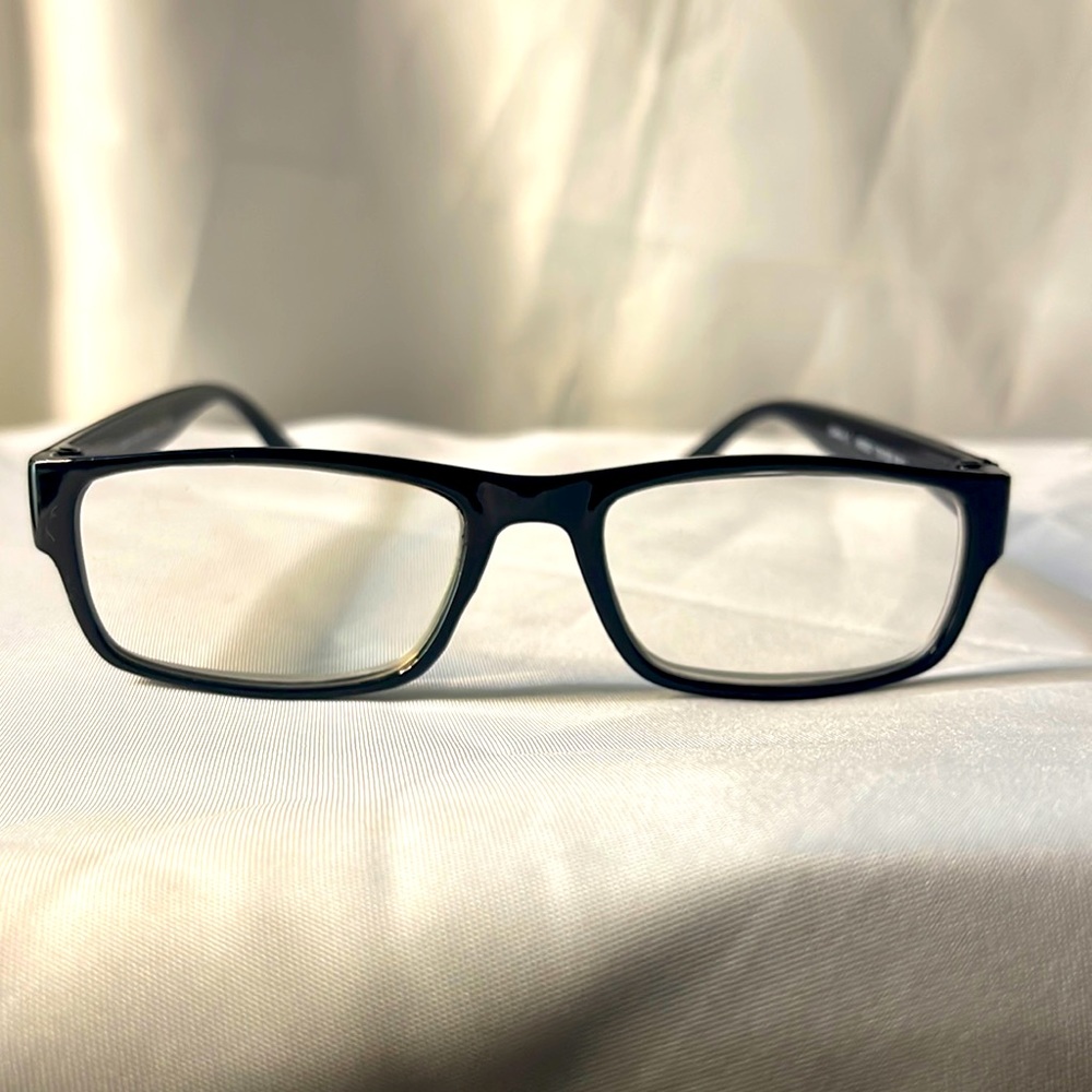 FGX reading glasses +2.75. New